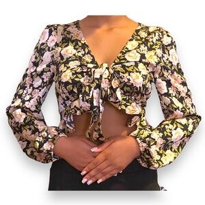 Endless Blu. Long-Sleeve Floral Crop Top Women’s M